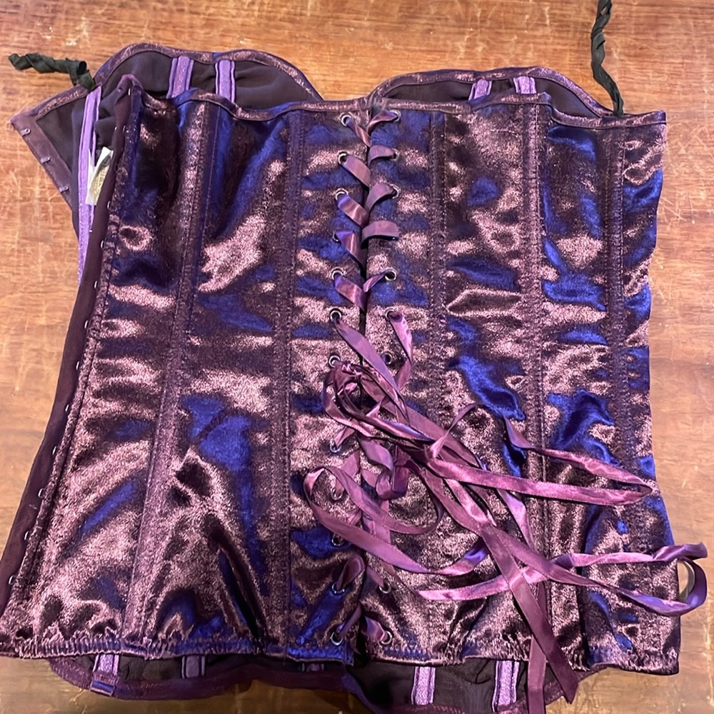 Corset Shirley of Hollywood